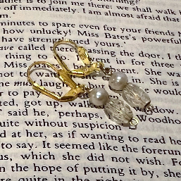 vintage beaded earrings by Austentation