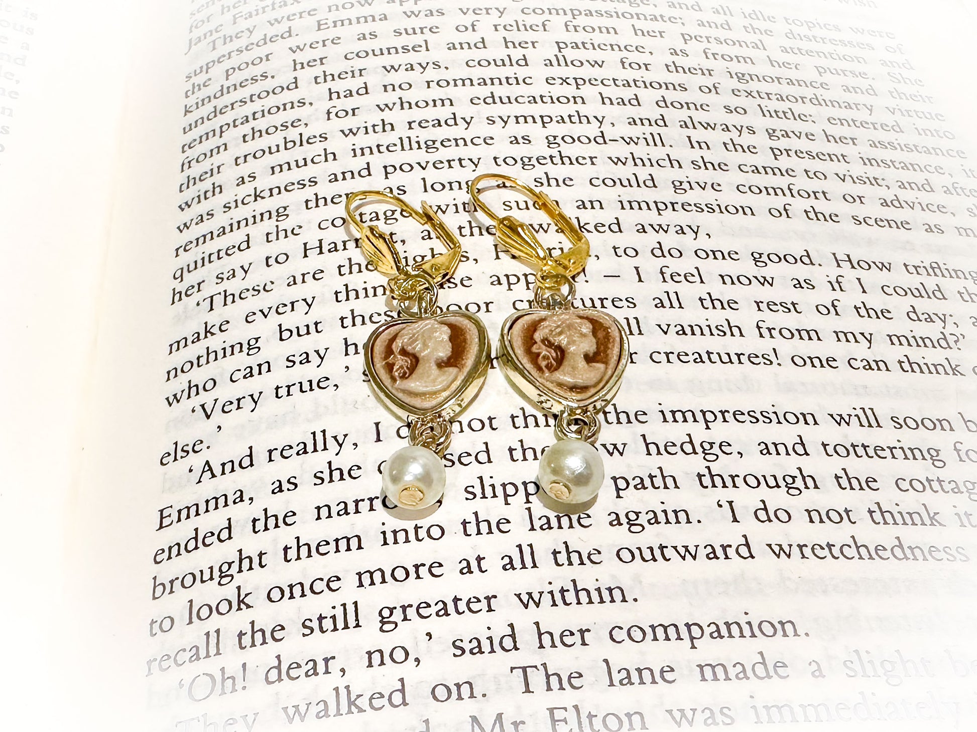 Regency Victorian heart shaped cameo earrings with pearl dangle