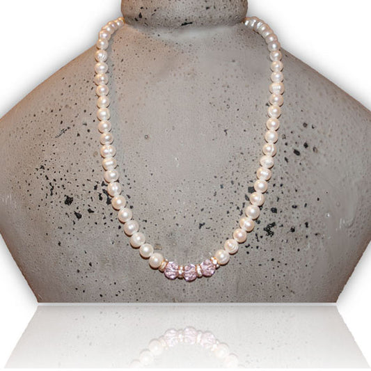 Vintage Freshwater Pearl Necklace