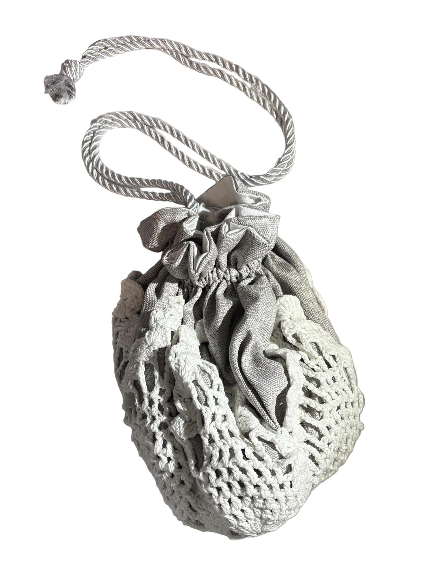 Gray and White Reticule